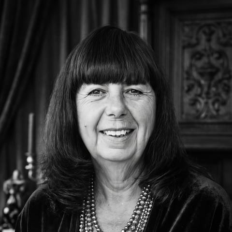Lisa Attwell